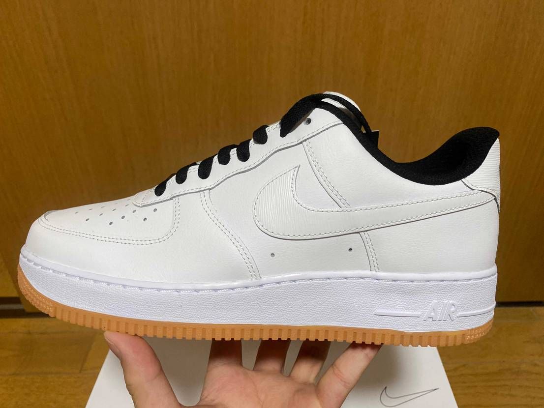 初by you記念。swooshとバックタブをラッパーレザーにすることで変化を持