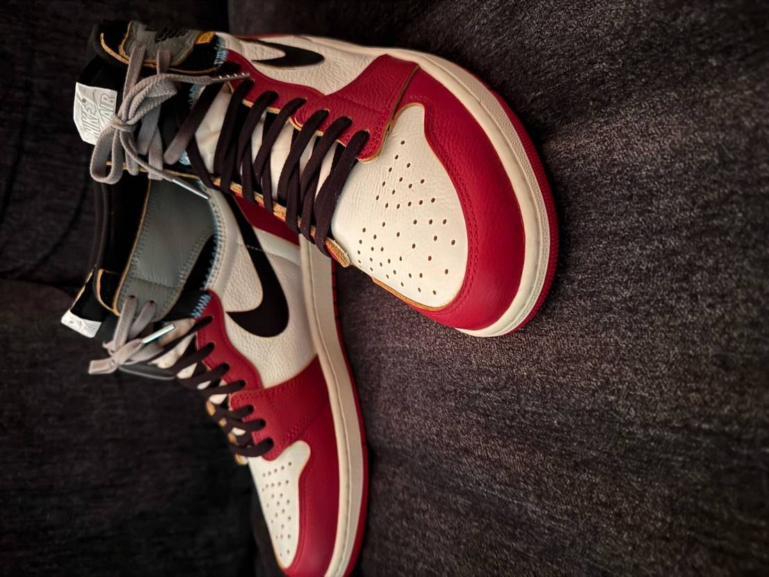 今日はBredで気分上げて会社に行きました。夜皆帰ってから1