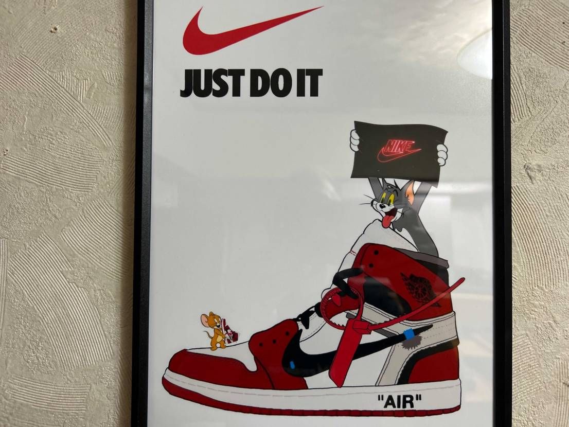 大好きなトムとジェリー、スニーカーのポスターを
手に入れました😁