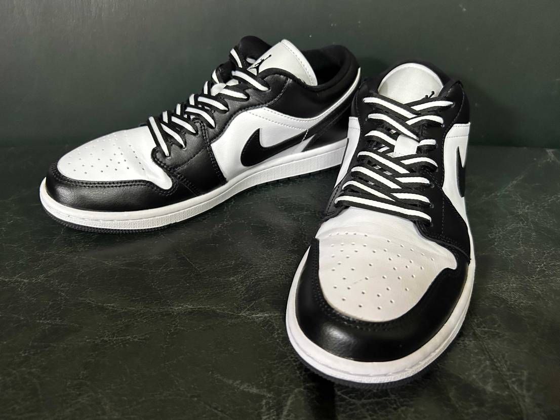 AJ1White/Black個性を出すためにシューレースを変えてみました。