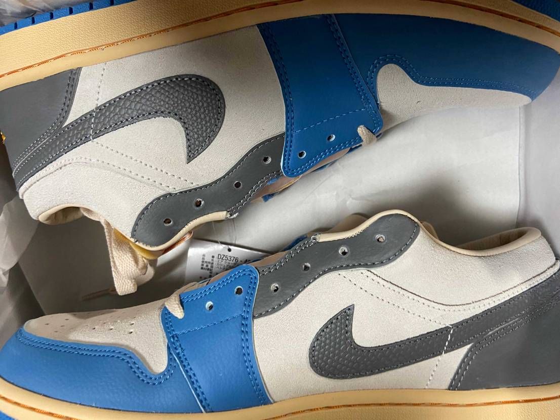 渋谷のワールドオブフライトで並んでた人達でローマ字表記だと本人確認できませんてい