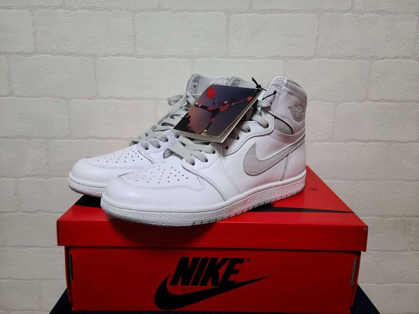 本日SNKRSでゴッテムしたAJ1到着‼️
85はお初なんですがいつものAJ1よ