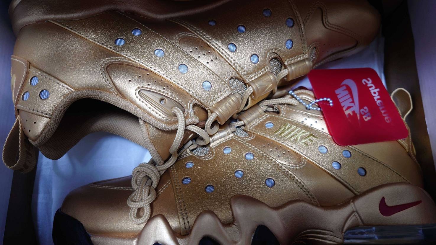 やっぱりGOLDだね。
数少なすぎて被らなそうだし。
渋