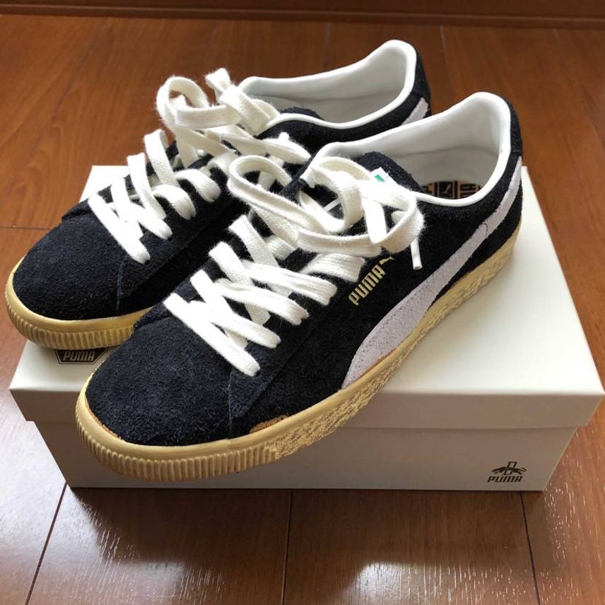スニダン的価値は皆無だと思いますが、これが届きました。
PUMA SUED