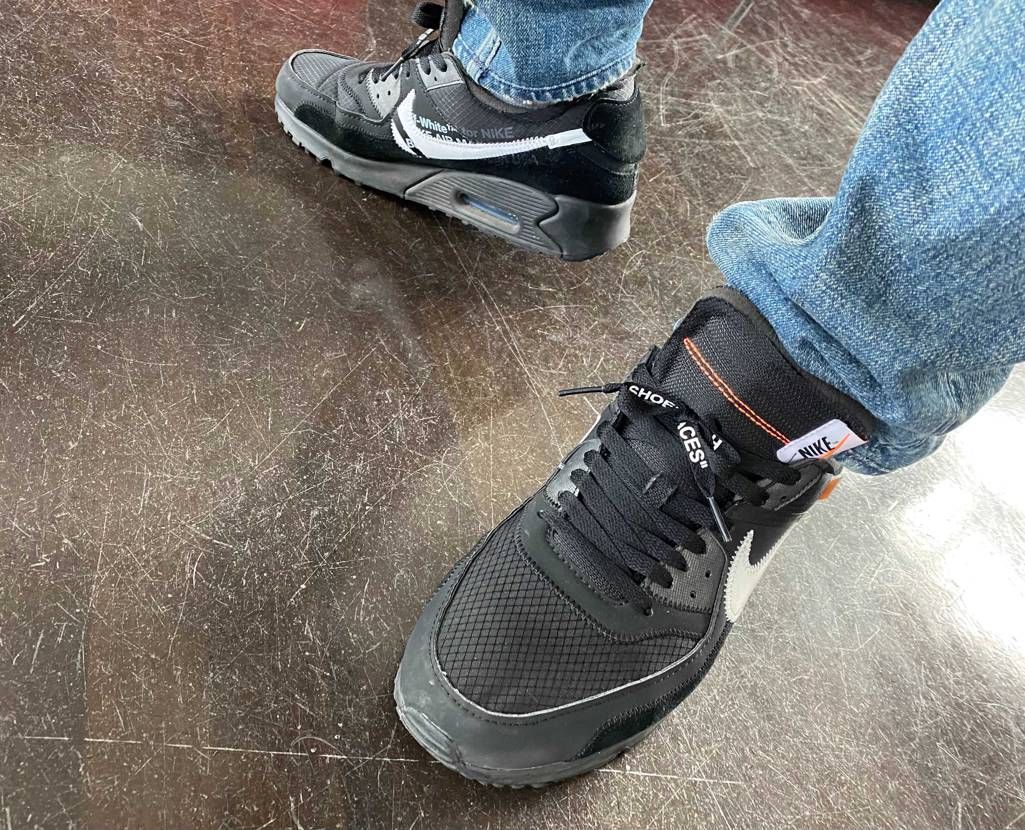 履き替えたり、着替えたり

明日も、スニーカーライフ楽しみます