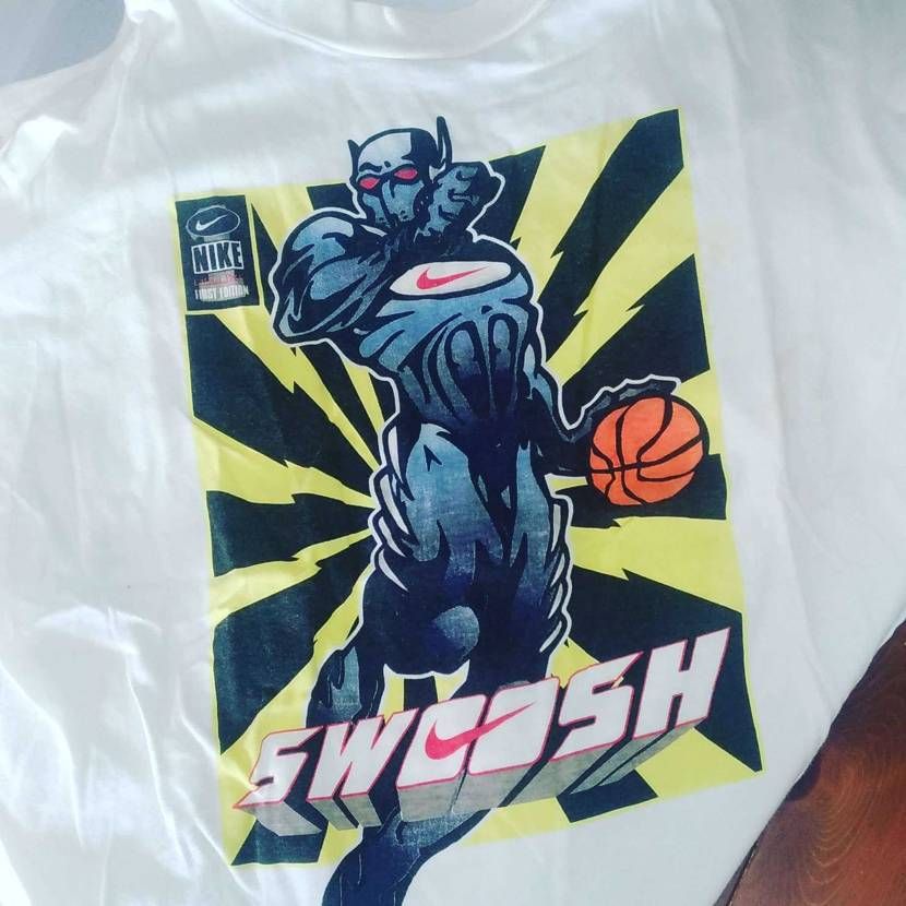 スウッシュマンTシャツが出てきた。マイケルジョーダンが初来日した1996年のイベ