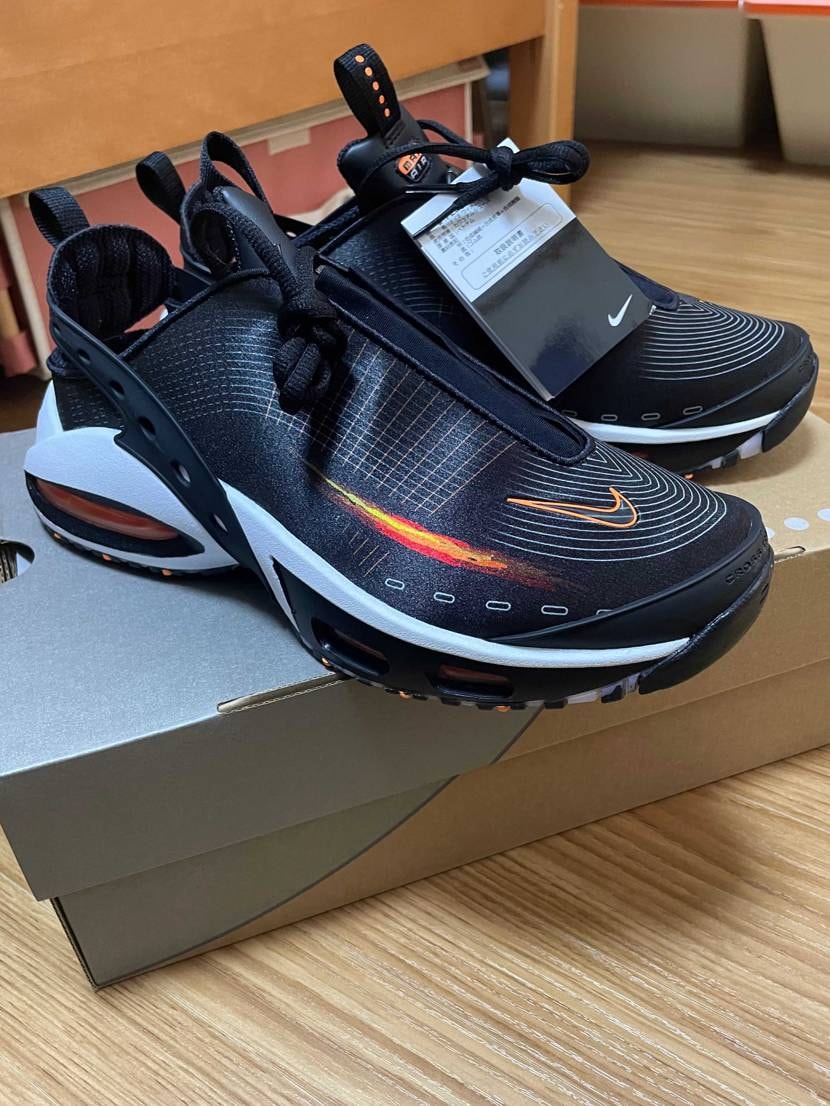 ブラックフライデーで購入しました^ ^
定価23100円が8000円くらいで買