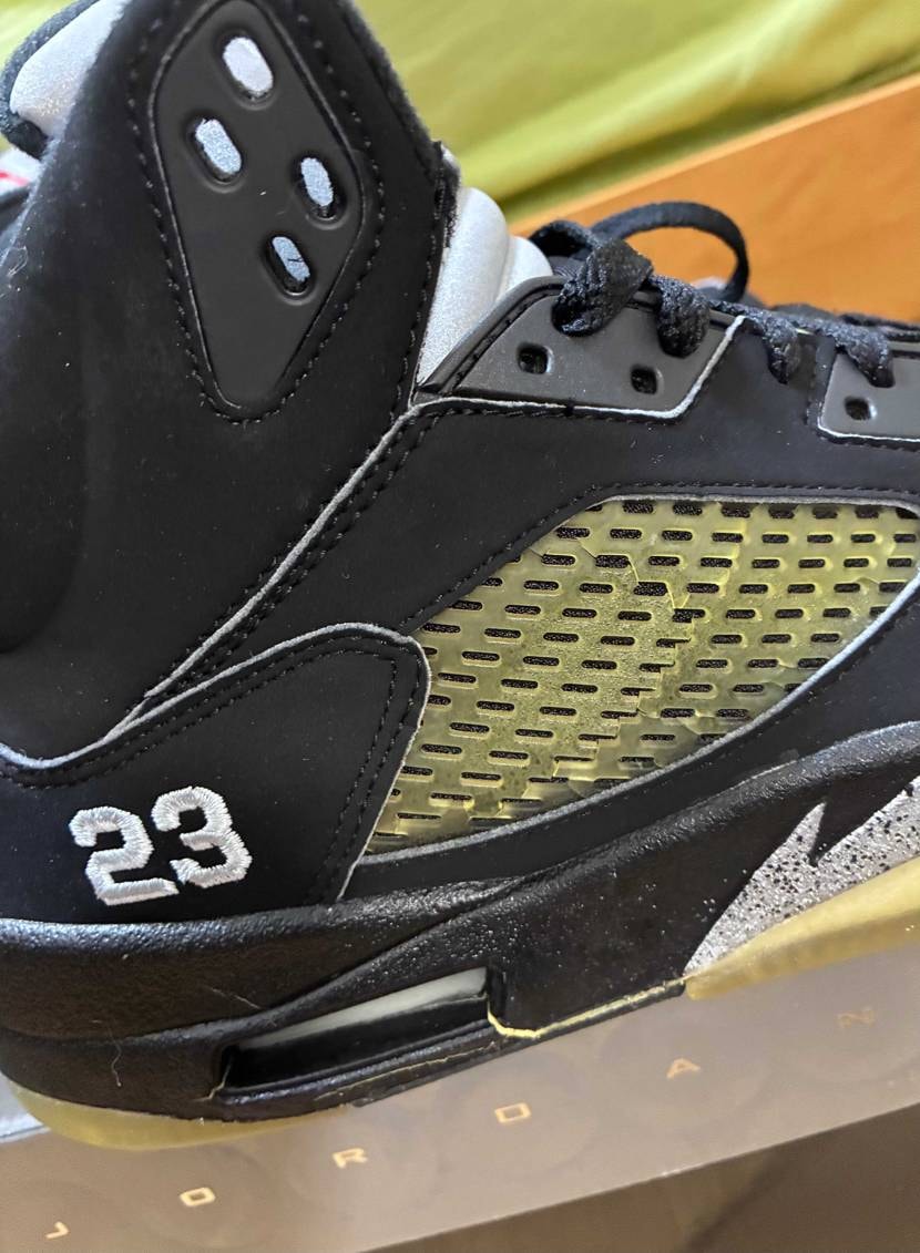20年経ちました。

以前も載せたことがありましたが、2006年発売のAJ5