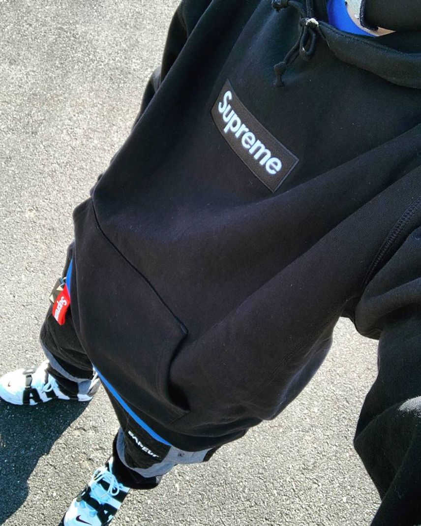 #supremeコーデキャンペーン
BOXのパーカー欲しすぎて買ってしまっ