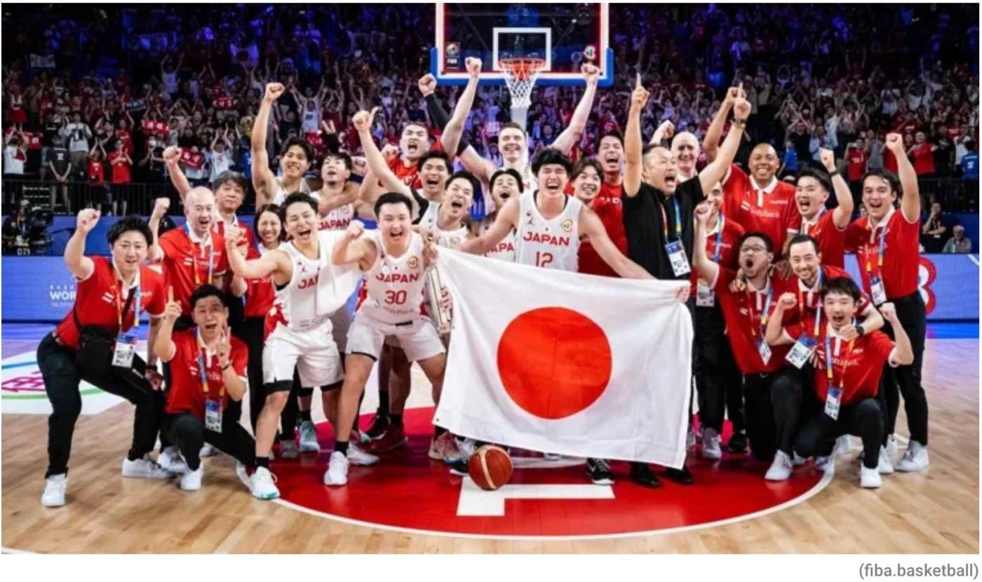 感動した!
日本代表は、ジョーダンブランドと契約しても試合でジョーダンのバッシ