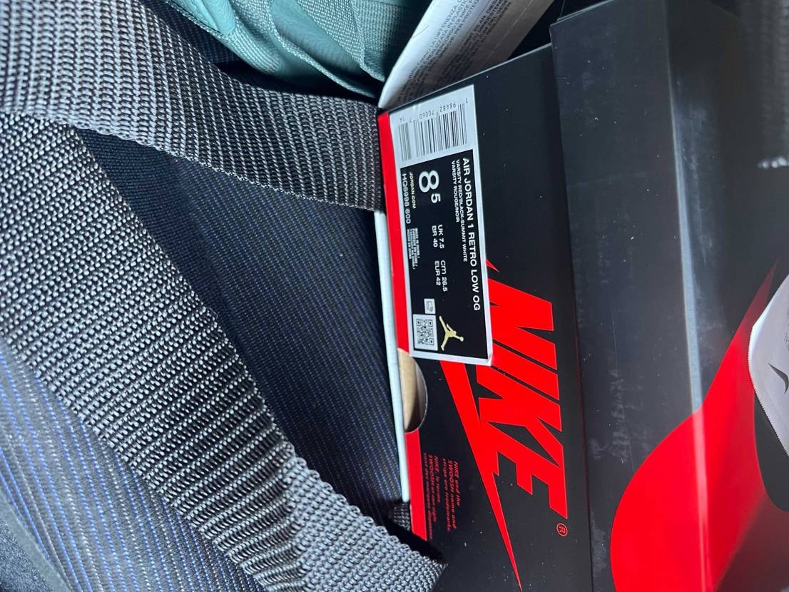 NIKE原宿でGETできますよー