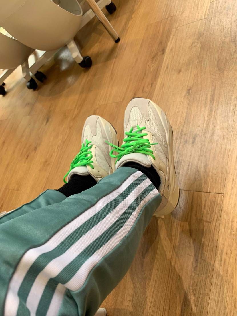 yeezy700 salt ちょっとものたりたかったのでシューレースを変えてみま