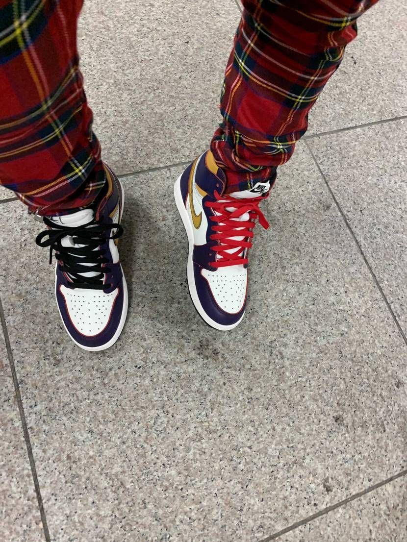 プレ値高いけどほんとにかっこいいと思うので購入検討してる方は是非前向きに！！