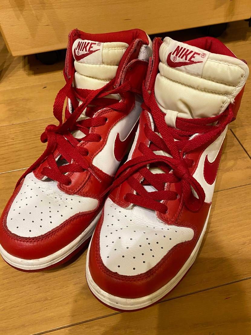 2ndストリートにて99年製のカレッジカラーのdunk hi LEを購入。そこそ