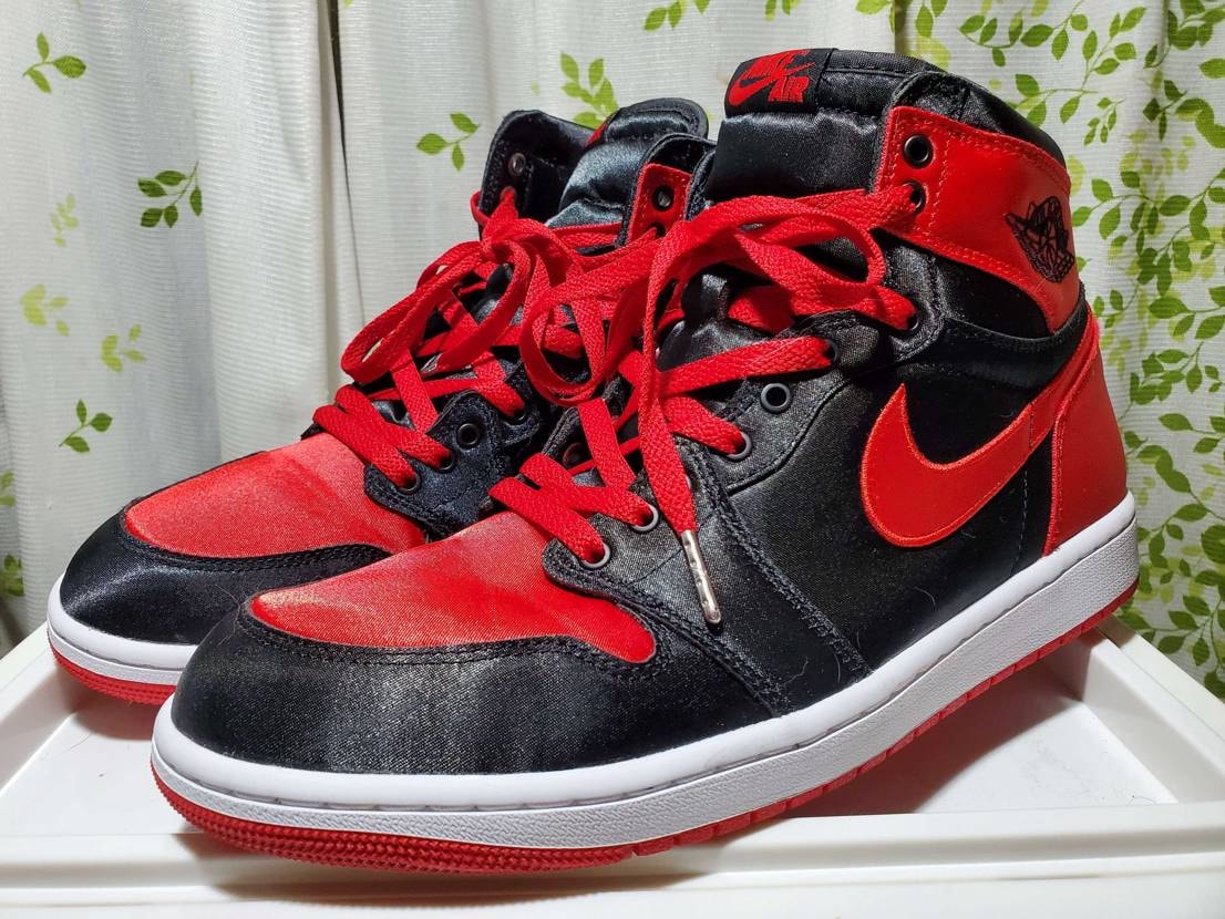 Nike Women's Air Jordan 1 Retro High OG