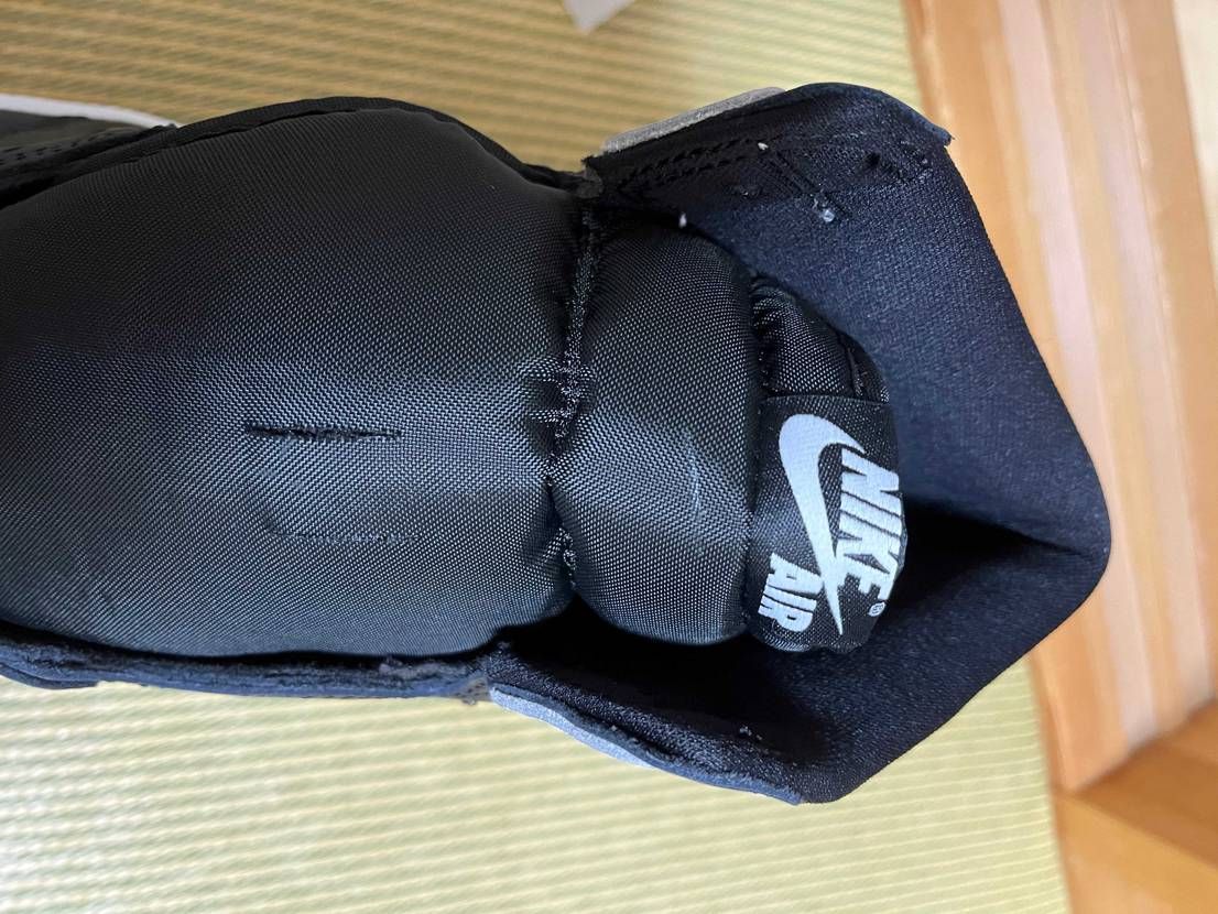 aj1ちょっとだけNIKEクオリティーかな...?気にするほ