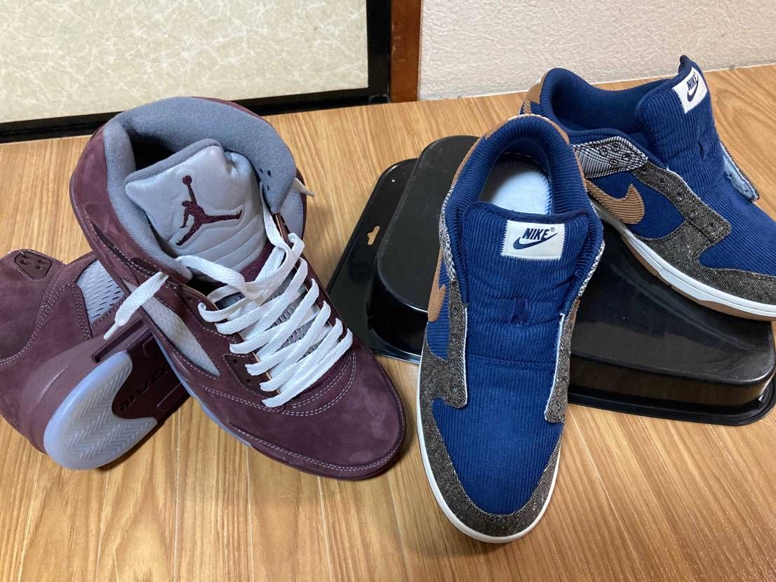 新春セールで買った靴が届きました!
コーデュロイダンクは27.5にしました