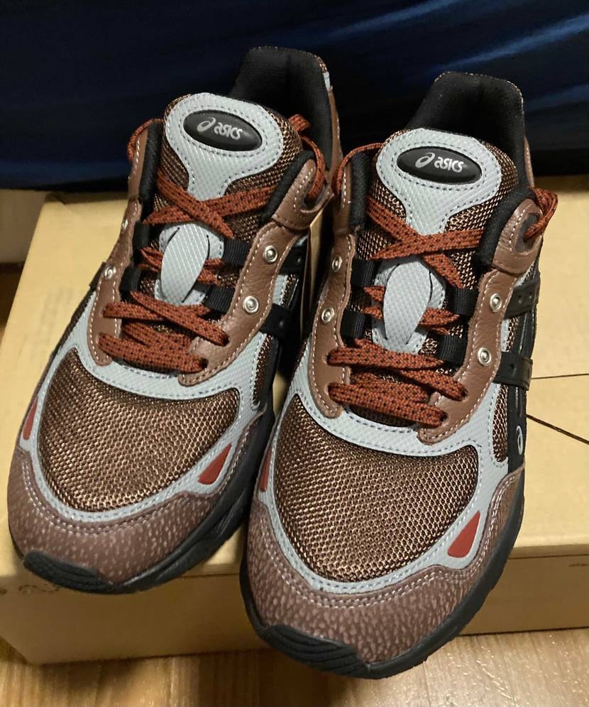 gr8から届きました

gel-nycと同じサイズ感と思い27.5cmにしま