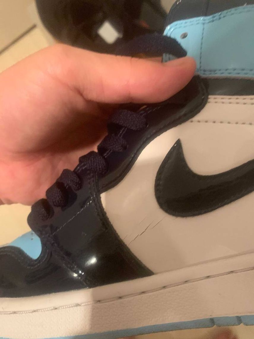 Aj1 エナメルunc気に入っていたのですが、先日エナメル部分がひび割れしている