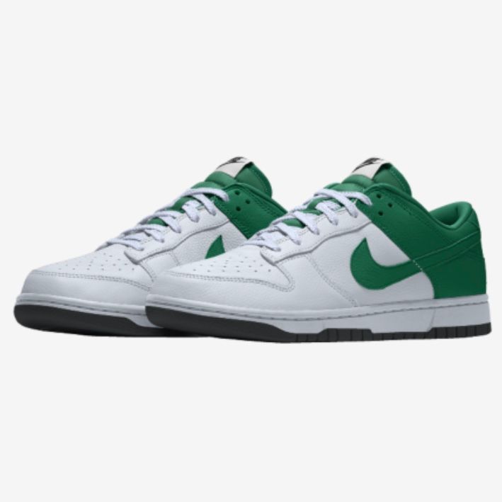 さっきのダンク当たらなかったから、いじけてずっと遊んでるわ