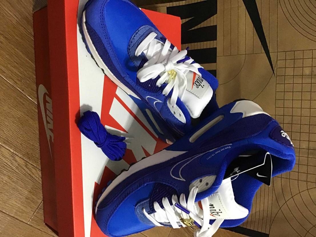 エアーマックス90SE
夏🌈
履きまくります