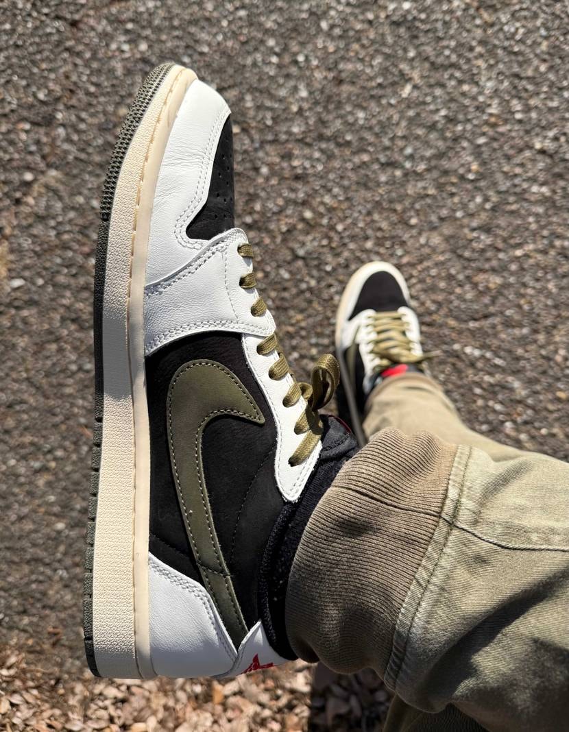 2026年元旦🎍てことで…ついに…おろしました🐯

配色