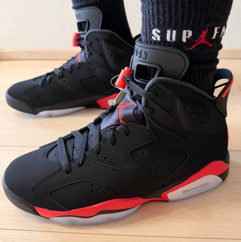 初めてのJordan6☺️
かっこいい🥰

サイズ感も