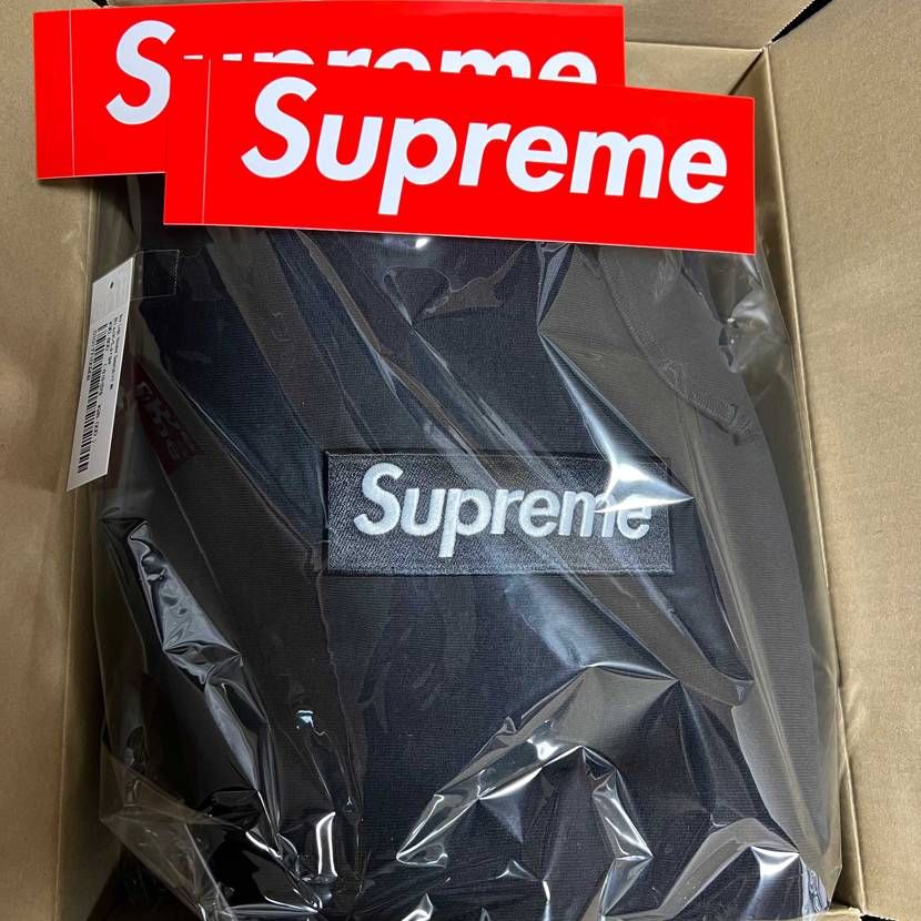 Supreme Box Logo Hooded Sweats