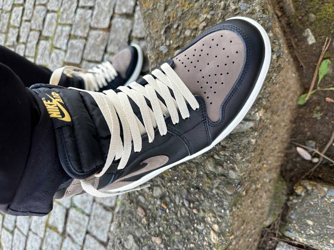 おはー☹️
今日のお供は言わずもがなAJ1パロミノってこと🤪笑
初卸し〜�