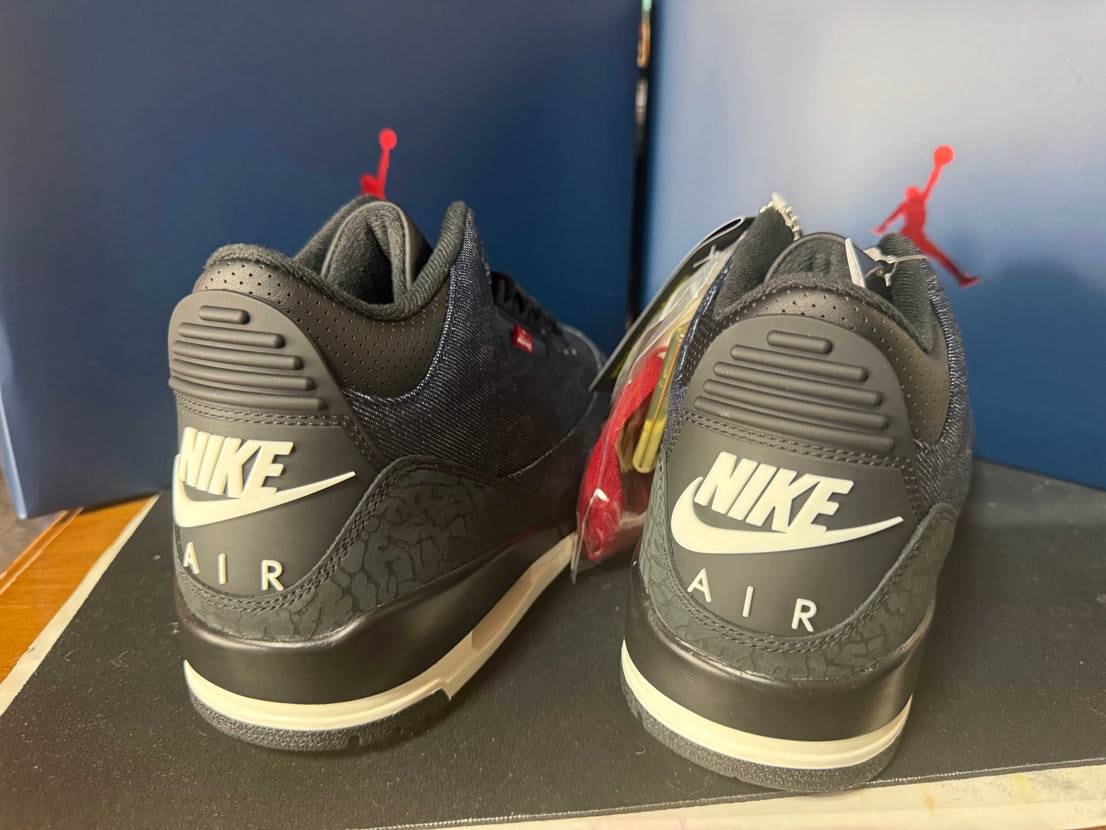 こんにちは😃
今日は暑めな一日。
そしてスニカス様から届