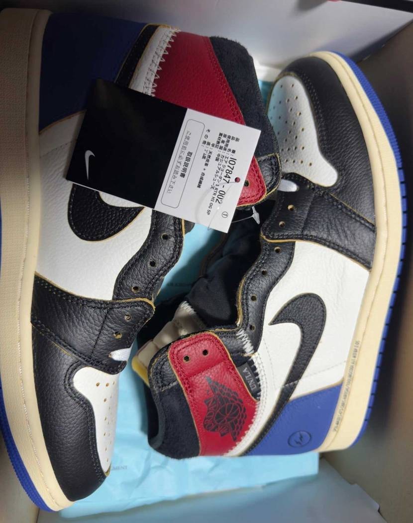 今日も一日お疲れ様でした。
黒タグを狙い撃ち！笑
フラグ