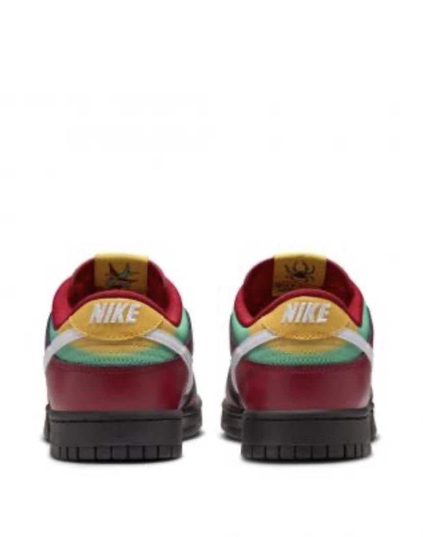 NIKE Dunk Low バイカータトゥー
2024co