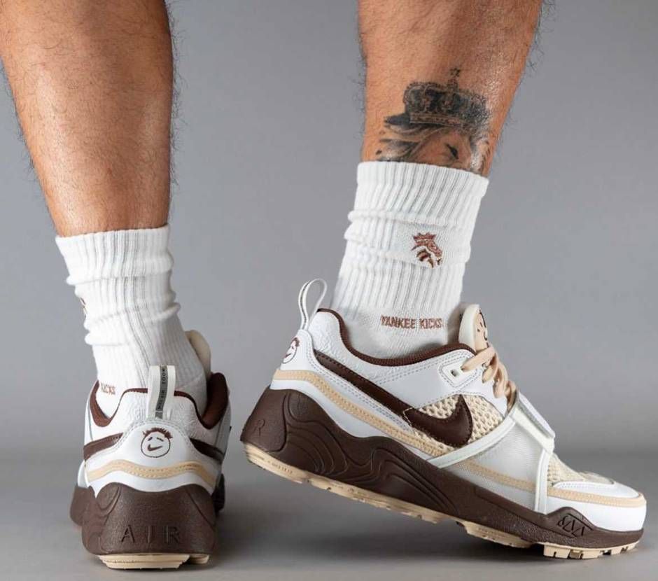 Travis Scott x Nike Zoom Field