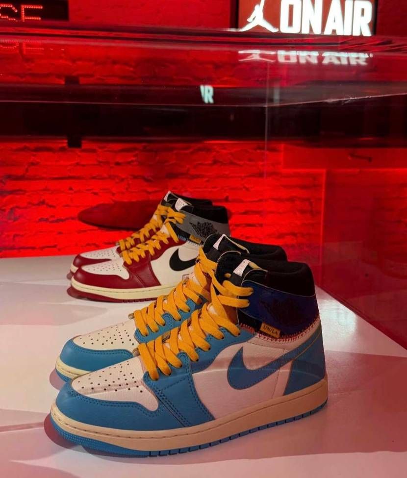 ユニオン✖︎AJ1 High OG SP
海外にてF&Fのサンプル品を公開。