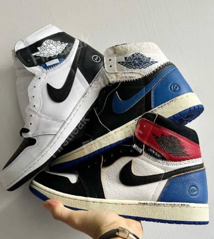 この3colorのうちひとつ選択する場合どの色を選びますます