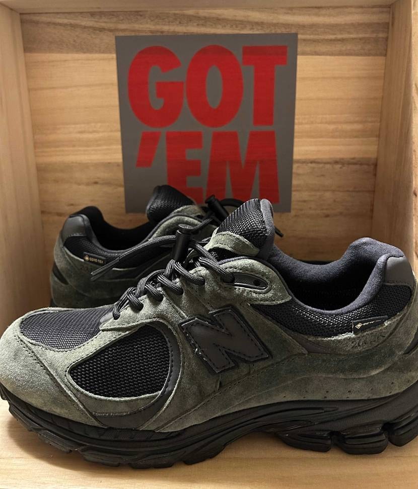 こんばんは⭐️
少し前から気になっていたGORE-TEX仕様のNBを美中古でD