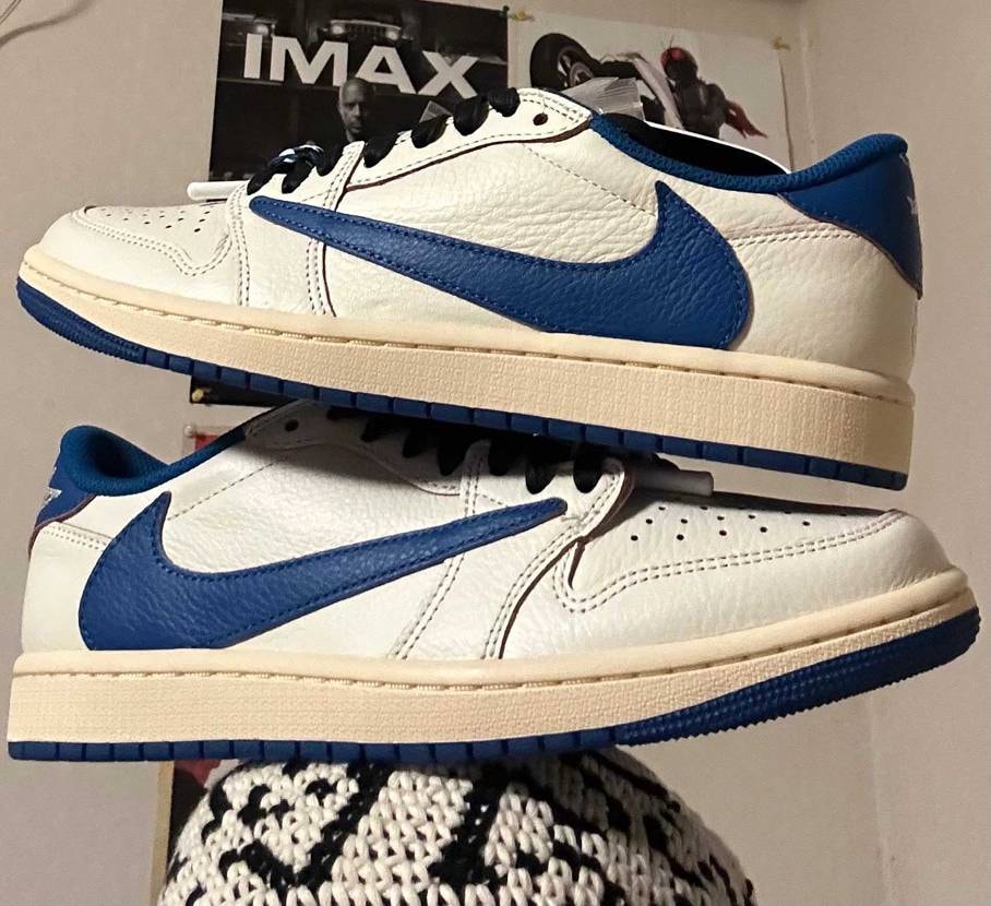 昨日のお祭りは忍耐必須の先着販売でしたね。
今回も元締め含めた狩人達がわんさか