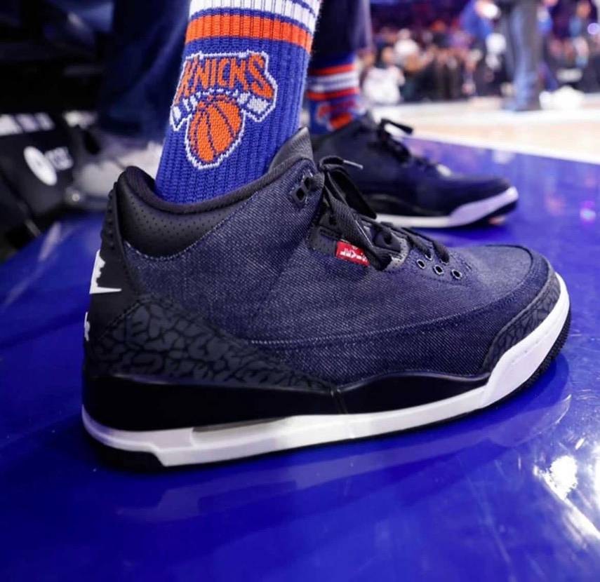 LEVI'S × NIKE AIR JORDAN 3 DENIM
2026年リ