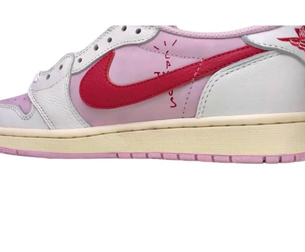 Travis Scott ✖︎ Nike Air Jorda