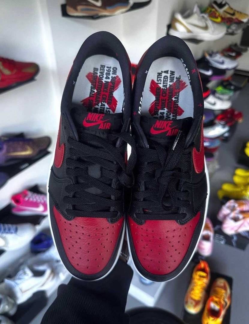 NIKE AIR JORDAN 1 LOW OG "Banned"
来年リリー