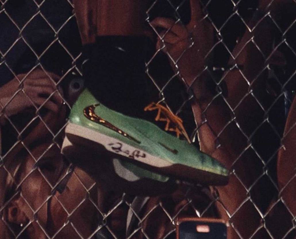 Travis Scott x Nike Phantom 6
2026リリースと