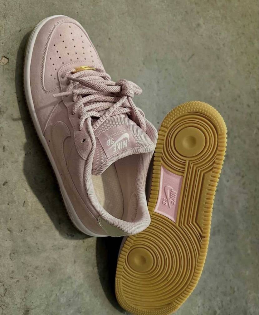 Nike SB✖︎Air Force1 Low サンプル画像