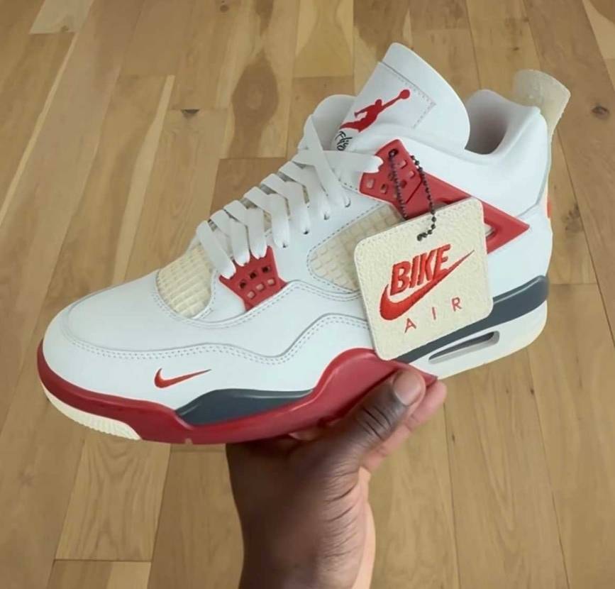 ナイジェルAJ4 新色実物画。
※本人の紹介動画より