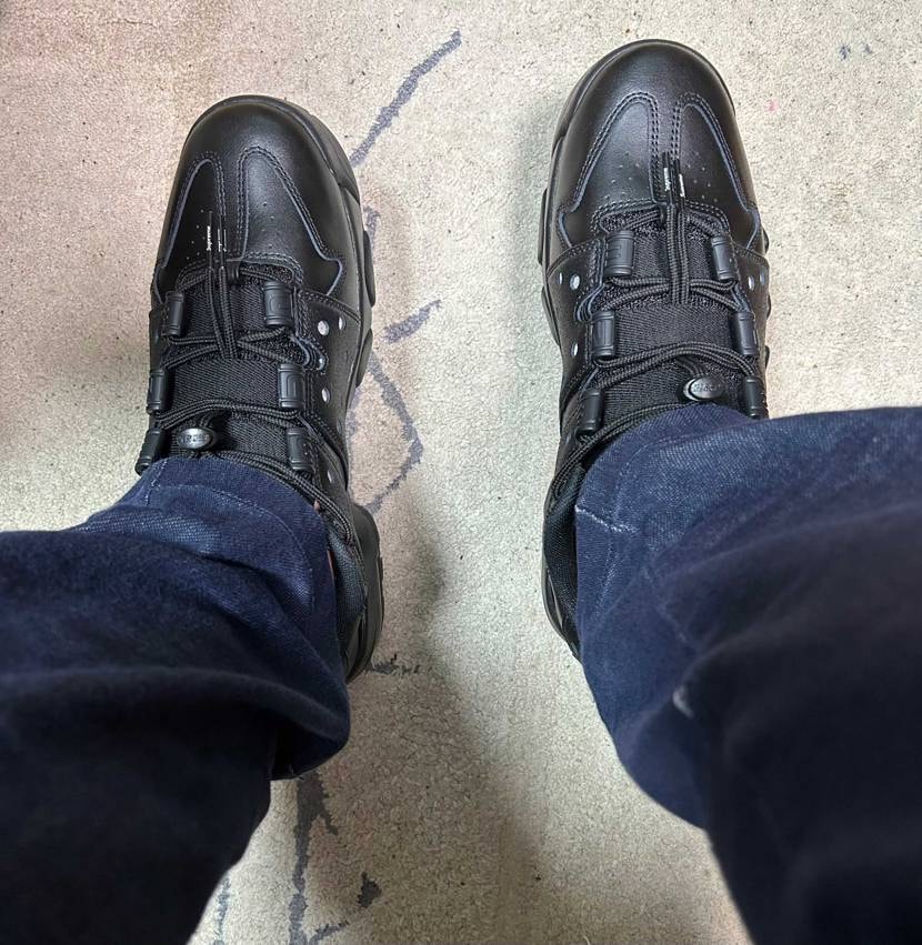 無事受け取り完了！
内側細めに見えますがメッシュとゴムで程