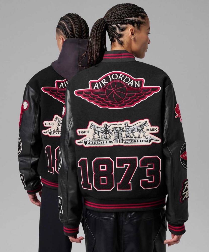 リーバイスコラボ、スニーカーよりバーシティジャケットのが欲し