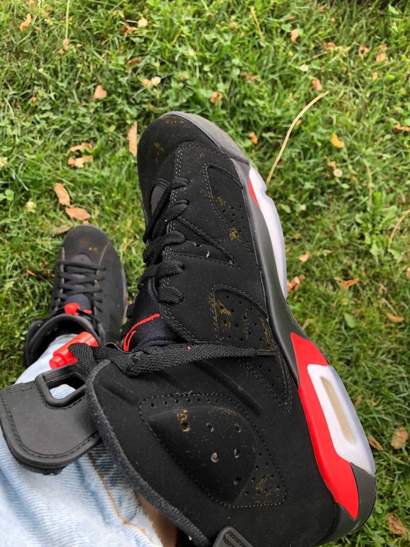 子供達と公園走ったらタンポポの花粉でえらい事に！構わずガシガシ履いて帰ったら綺麗