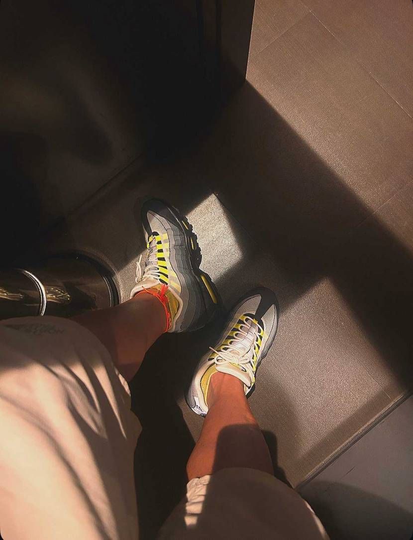 連日暑い日が続いてますが、お墓参りに行って綺麗綺麗してきました🙈