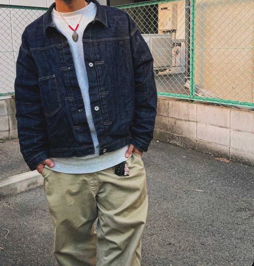 リバースウィーブを求めて昨日はウロウロ。結果、腰を痛めて収穫も無く即帰宅🙇🏻ラス