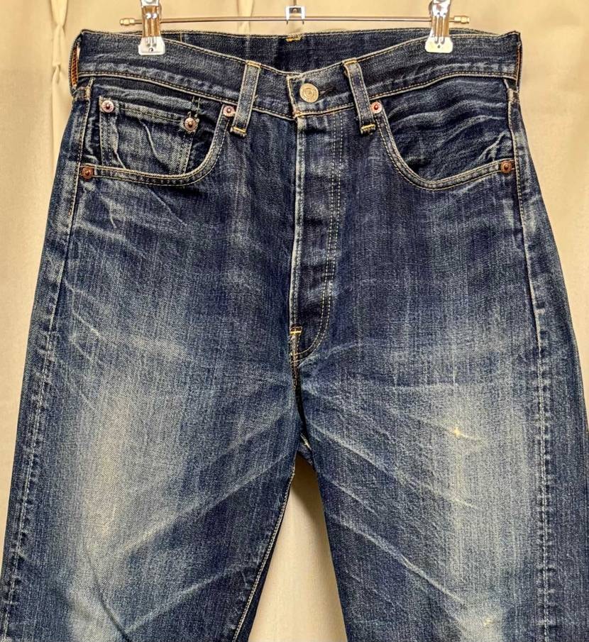 気長に履けばLVCもなかなか良い色落ちしますね〜☺️✨
1