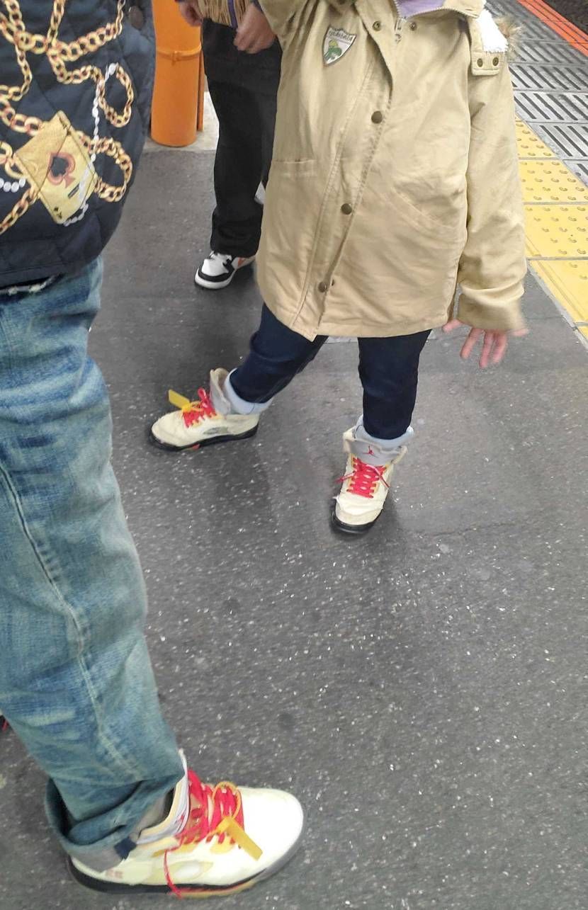 みんなかっこいい写真ばっかりなので箸休め😁部屋を子供に荒らされる👶
あたしも便